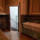 Risalendo ci ritroviamo nuovamente nella navata di San Michele. Ci dirigiamo nei pressi dell�entrata dove ci attende una porta che cela un�altra scalinata: quella che ci permette di scoprire un secondo ambiente del vecchio monastero